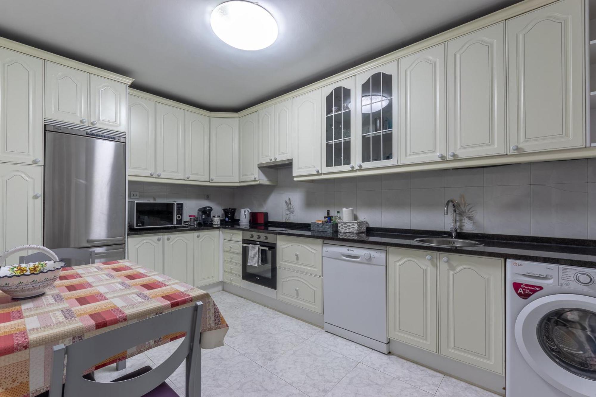Apartamento En El Mismo Corazon Del Casco Viejo Билбао Екстериор снимка